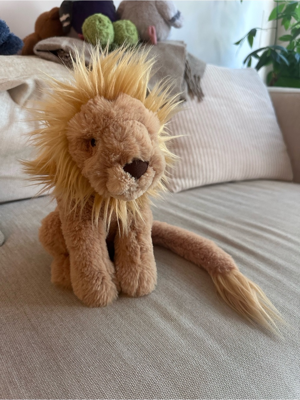 Jellycat Leonardo Lion